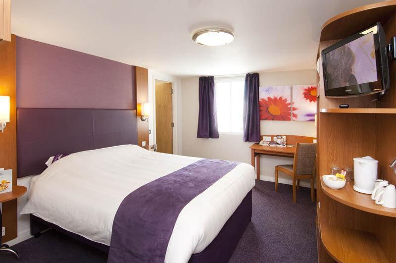 Premier Inn Aylesbury 外观 照片