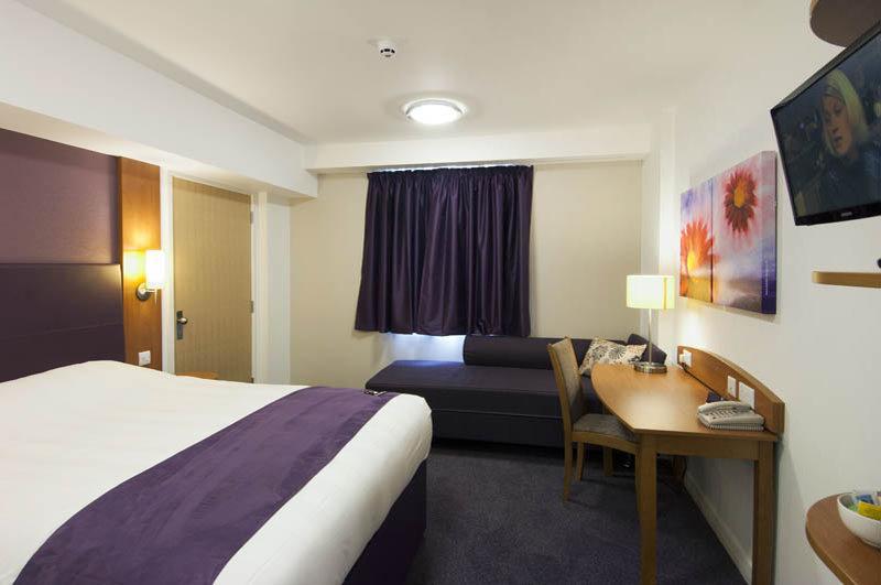 Premier Inn Aylesbury 外观 照片